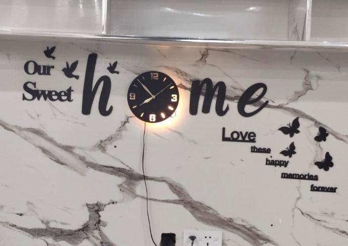 Wall Decorated Clock